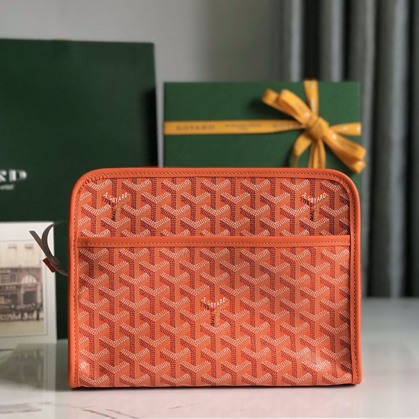 Go*ard cosmetic bags